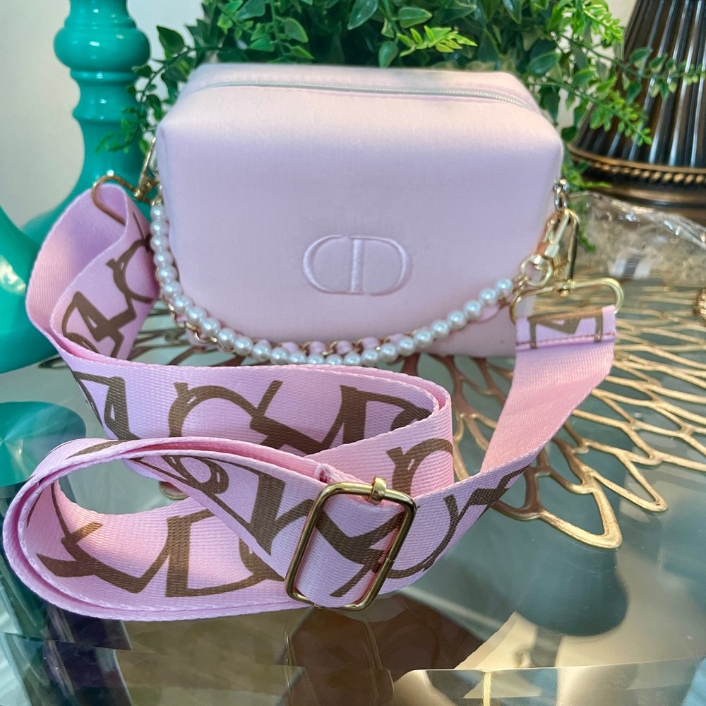 Dior - Picture 3 of 13